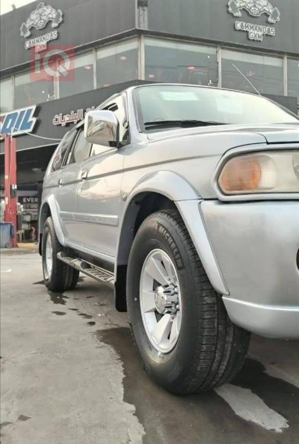 میتسوبیشی ناتیڤا 2006  بۆ فرۆشتن لە عێراق -  بەغداد